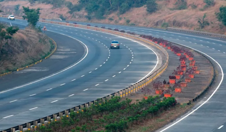 New Traffic Route On Mumbai Pune Expressway Announced Mumbai Pulse 