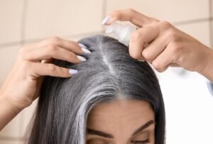 Find Out How to Naturally Transform Your Grey Hair Into Black