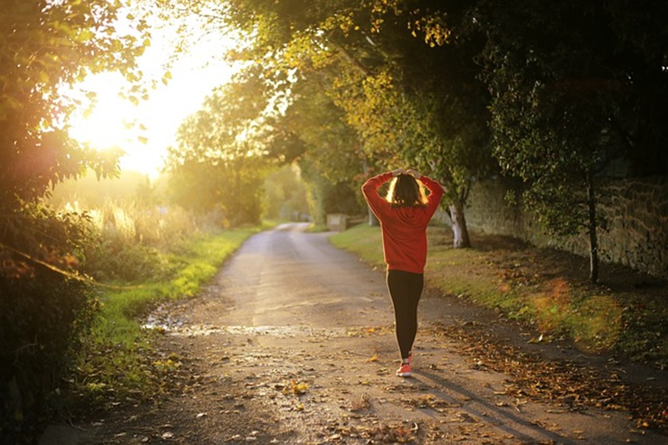 The After-Dinner Amble: Unlocking the Benefits of Walking Post-Meal