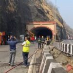 Maharashtra Govt Plans Major Safety Overhaul on Mumbai–Pune Expressway After 36-Hour Traffic Jam