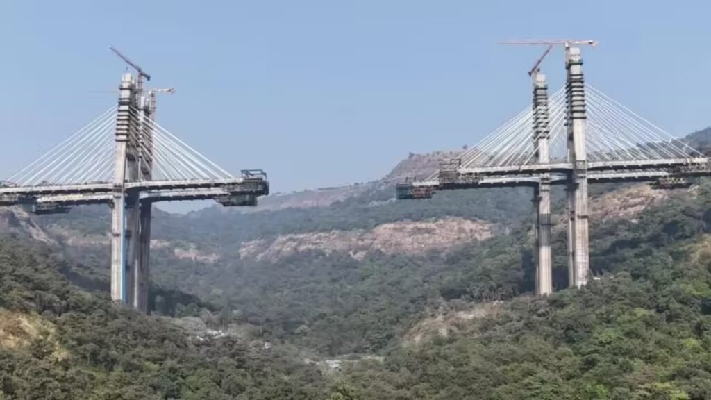 Mumbai–Pune Expressway Missing Link Opening Likely Delayed Amid Supply Disruptions